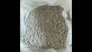 Bentonite Cat Litter Super Absorbent, 100% eliminates all odors. Environment friendly.