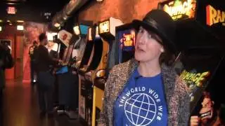 16-Bit Bar + Arcade