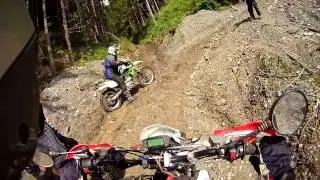 Senior Riders: Nicon ataca declivitate accentuata grohotis