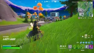 Fortnite noob gets outplayed by a pro