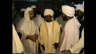 الشيخ الفاتح شاطوط والشيخ احمد الصائم ....لقاء السحاب في ود مدني المولد ٢٠٠٠