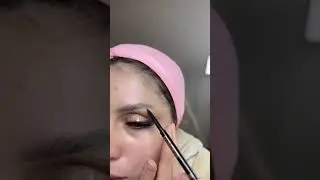 Eye makeup tutorial 🔥👑! Eye prime: @peachesmakeup ...#fyp #makeuptutorial