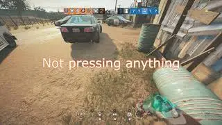Tom Clancy's Rainbow Six Siege - Weapon constant switch bug