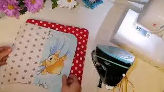 4 отрезка ткани.... И готово! Самый простой нагрудник для малыша