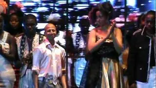 daliyah designs showing off at kisima awards