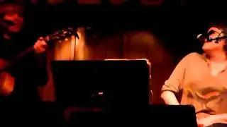 Kelly Hogan & Scott Ligon - I Love To Singa