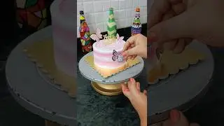 Pink Cake Design With Butterfly Topper😍💕🦋#shorts #viral #trending#cake#javan#youtube #youtubeshorts