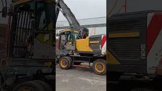 VOLVO EW240