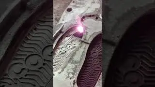 Effortless Shoe Mold Cleaning with Pulsed Laser &ndash; No Damage, No Waste, No Hassle!