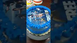 free Fire cake 😂😂🥳 #freefire #free #subscribe #like #news #lover #fire