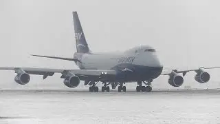 Silk Way West Airlines take-off - Engines Sound