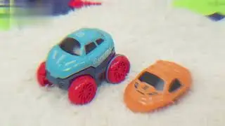 Anti-Gravity Rail Car Toy | 360&deg; Wall Climbing & Vertical Play | USB Rechargeable