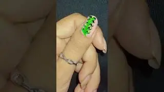 easy quick nailart at home by using simple way 💚 #naildesign #nailart #nails #shortvideo #shorts