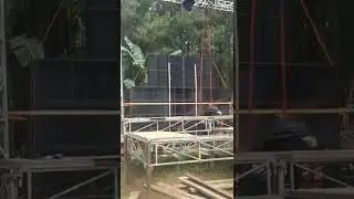 mahkota audio job di deket hutan pinus
