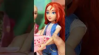 The Winx are getting ready for a magical Valentine&rsquo;s Day! 💖✨ #shorts | Winx Club