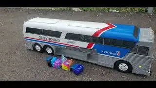 1970 MCI M7 Greyhound coach in 1:14 scale Radio Control