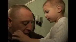 Ancien routier devenu p&egrave;re au foyer | Reportage fran&ccedil;ais