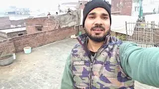 Khargosh ne Murgiyon ko pareshan kar diya hai 