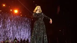 Set Fire to The Rain - Adele live in Italy @ Arena di Verona