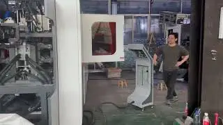 4 Cavities Drinking Water Bottle Blowing Machine 
