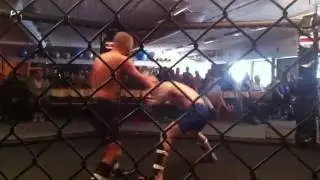 Moraad Moreno Knee Knockout!!!
