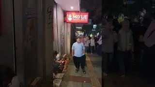 Rojo jalan2 malam