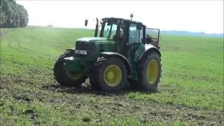 John Deere 6930 Premium s rozmetadlem RA 100