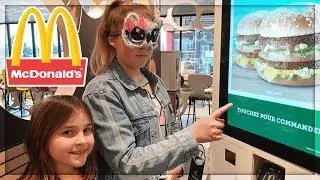 MCDO À L'AVEUGLE !