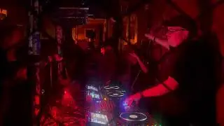 VICTOR RUIZ in The Cage at Revolver Upstairs, Melbourne. Dec 2022. 