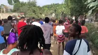 Gro leve kanpe Nan vil tigwav pou kore komisè MUSCADIN 