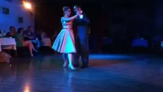 Carolina Couto y Emanuel Ledesma - Bailando me diste un beso - En Dos Orillas - 3 de 4 (Vals)