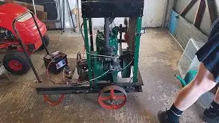 Petter pu8 and lister G1 engines start up impressive amount of noise 