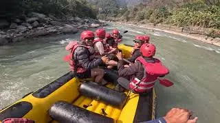 Extreme Winter Rafting Adventure | Bhote Koshi River  #BhoteKoshi #SukuteBeach#RaftingShorts #Shorts
