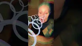 Уступили место бабке