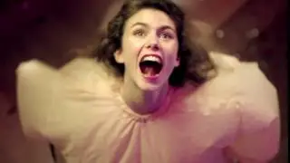 Nestl&eacute; Lion - Wild Reaction (She Roars)
