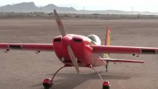 Extra 330   35%  Pilot RC DA100