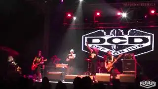Def Con Dos - Agrupacion de Mujeres Violentas (live Almoradi, Alicante - 26-07-2015)