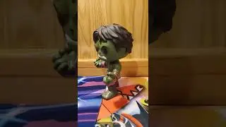 Avengers Game Hulk Funko Pop Showcase