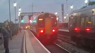 WMR 172 211 Passing Birmingham Moor Street 