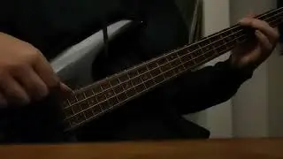 Amber-Simone - Strawberry Kisses Bass (very beginner level)