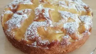 Gâteau aux Pommes et à la Crème Pâtissière