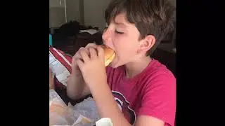 Funny - The Savory Bite in a Fast Food Commercial / Ad