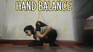 Hand Balance/Hand Balance Yoga for Strong Arms & Core🔥🧘 #tutorial #shortsfeed #handbalance #trending