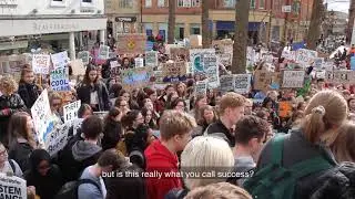 School students continue Friday protests calling for political action on climate crisis
