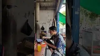 salah satu warung makan tertua di kota bojonegoro #vlog #bojonegorohariini #viral #shorts