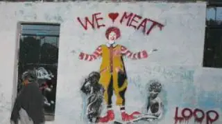 ECUADOR STREET ART LOOP