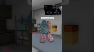 ela t&aacute; louca #roblox #brookhaven ib:@Palola.Oficial