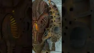 HRGiger wall lamp finally finished😎. #3ddruck #3dprinting #caddesign #cults3d #steampunk
