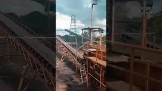 Loading tongkang #batubara #shortvideo #viral #jetty