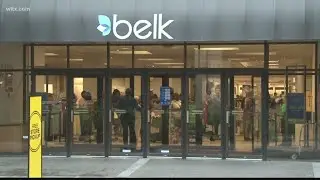 Покупатели выстраиваются в очередь на распродажу в Belk, новые арендаторы в Sandhills